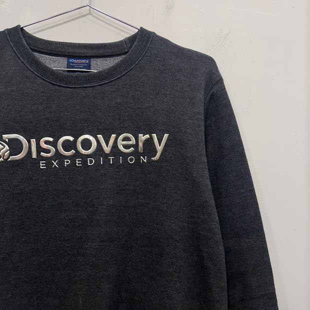 디스커버리 엑스패디션 빅로고 맨투맨