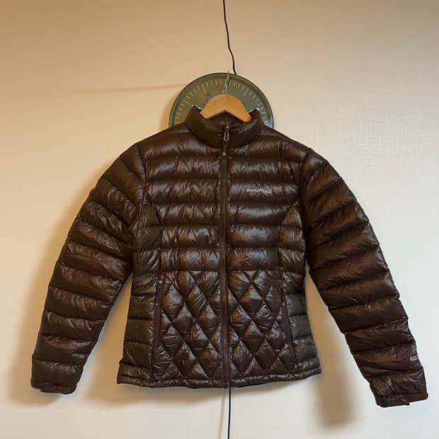 몽벨 경량패딩