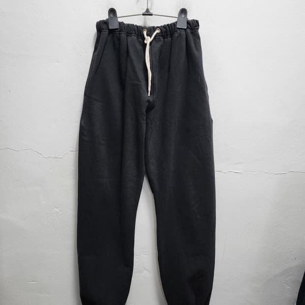 아웃스탠딩 헤비코튼 스웻팬츠