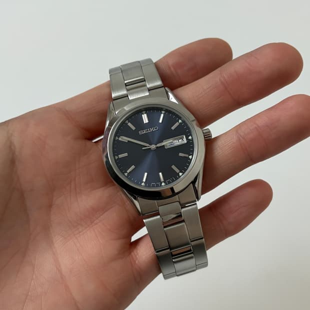 2000s Dark Navy Dial Silver Quartz