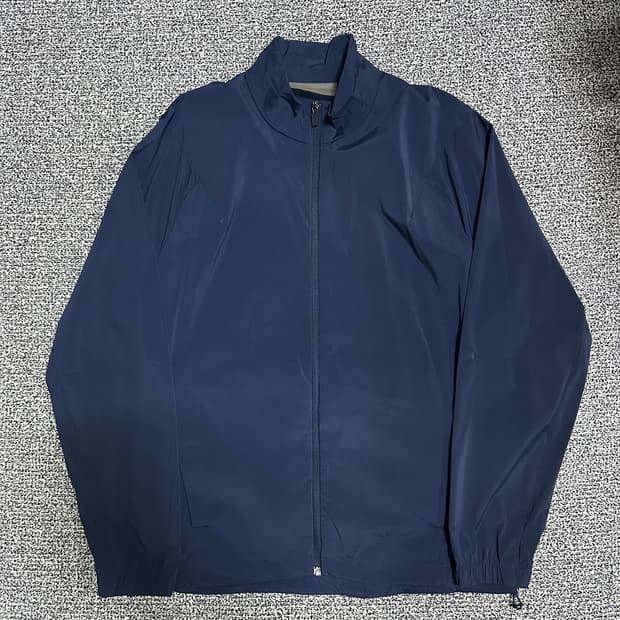 (105) 뮬라웨어 바람막이 자켓