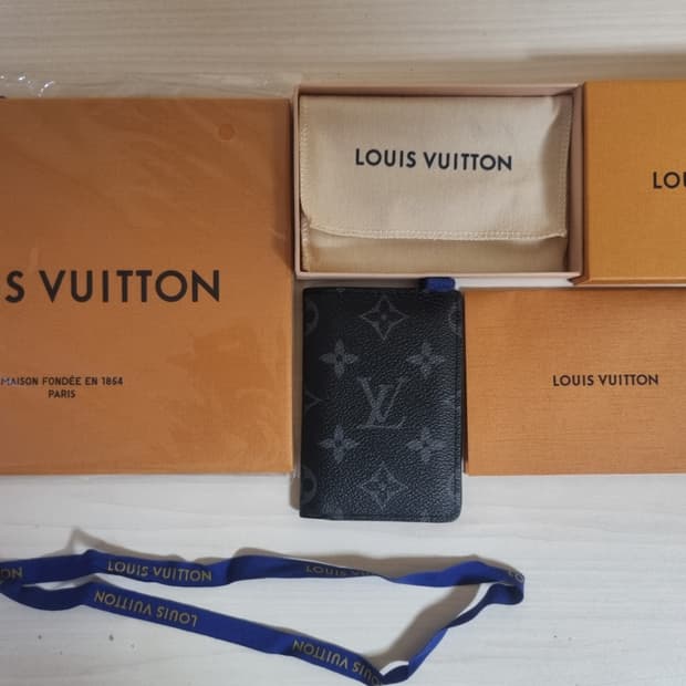 루이비통 포켓 오거나이저 모노그램 이클립스 카드지갑
