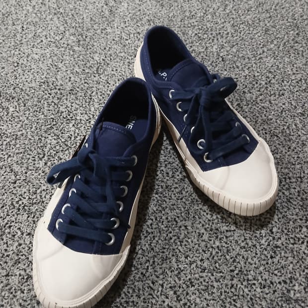 아페쎄(A.P.C.) 캔버스 스니커즈