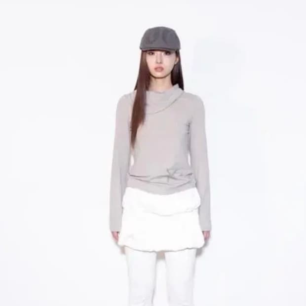 Onska 온스카 flip neck long sleeve tee