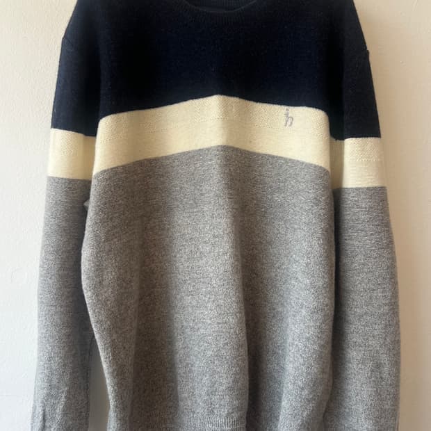 헤지스 남성 그레이 라운드울니트

