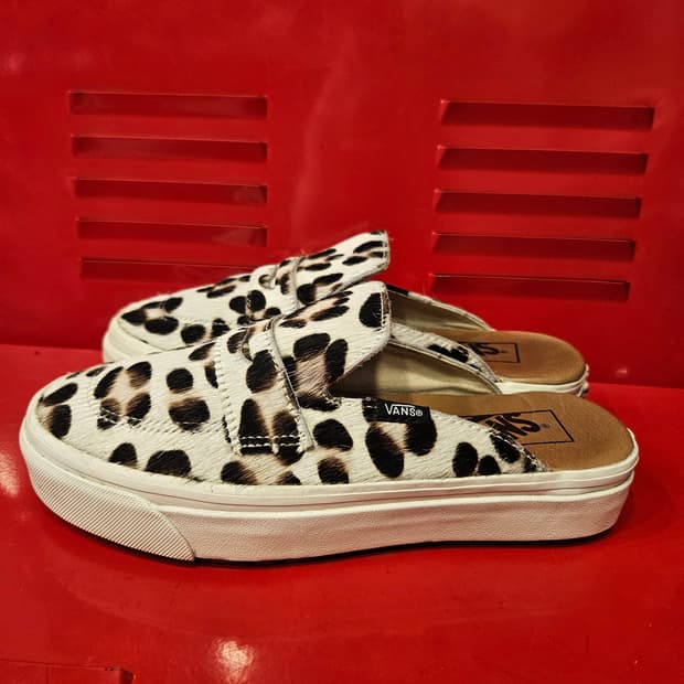 (거의새거)반스(VANS) 스타일 53 DX 레오파드 뮬 스니커즈 240