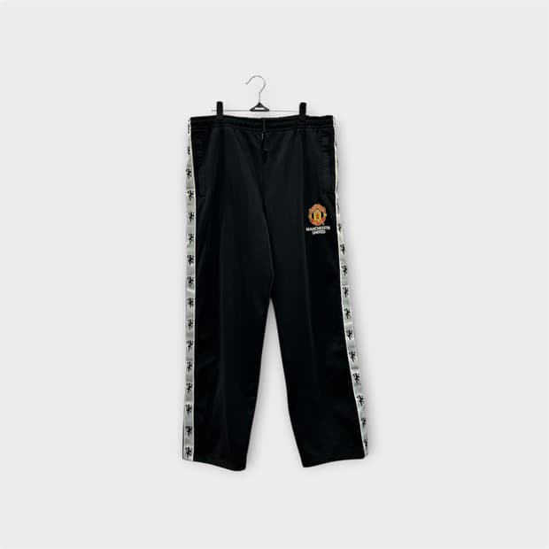 맨체스터 유나이티드 트랙팬츠 블랙 100