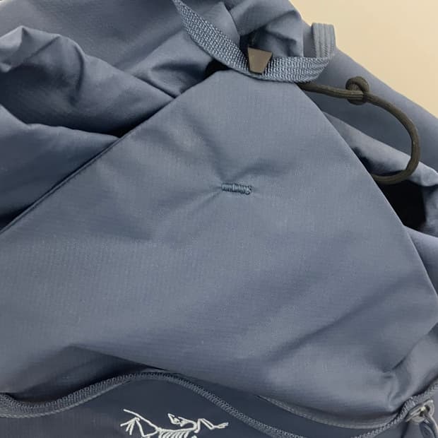 아크테릭스 헬리아드 10 백팩 문리트 가방