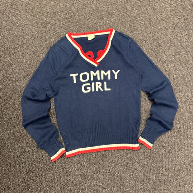 S)Tommy Girl 빈티지 배색 네이비 브이넥 여성 니트