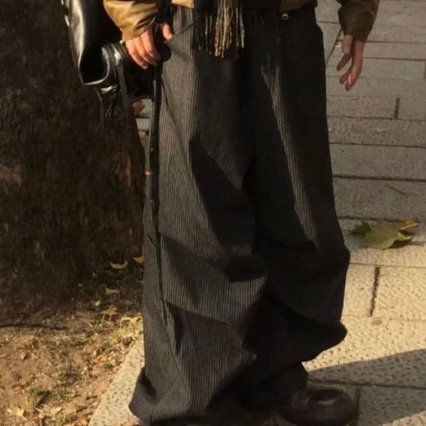스트라이프 패턴 팬츠