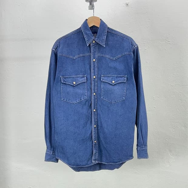 갭 웨스턴 데님 투 포켓 스냅 버튼 셔츠