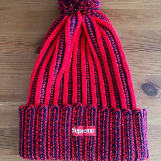 슈프림 스트라이프 립폼 비니