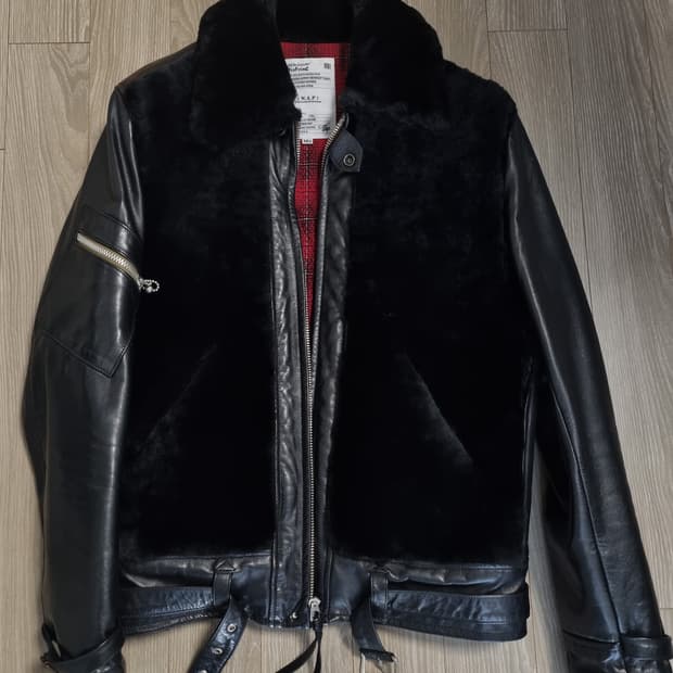 디아프바인 그리즐리 자켓