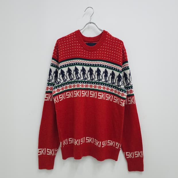 레드 노르딕 니트