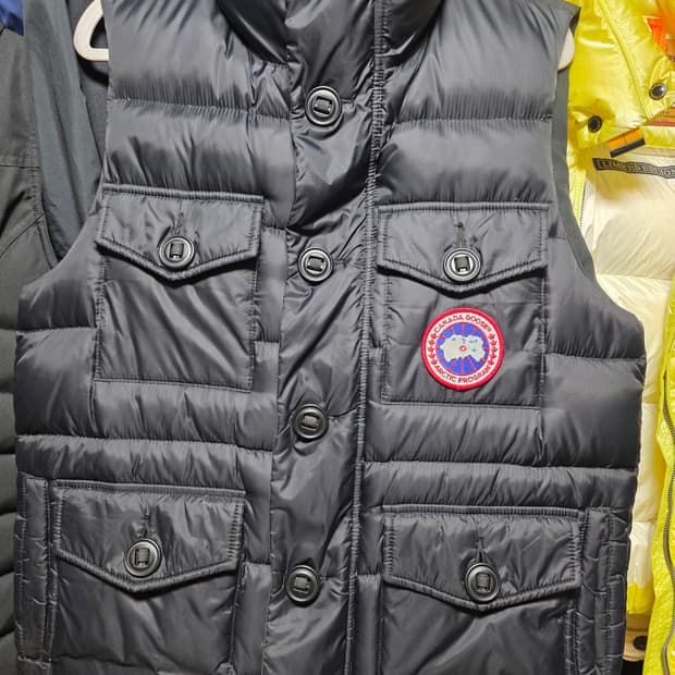 캐나다구스 패딩조끼 s (90~슬림100) 교환/판매