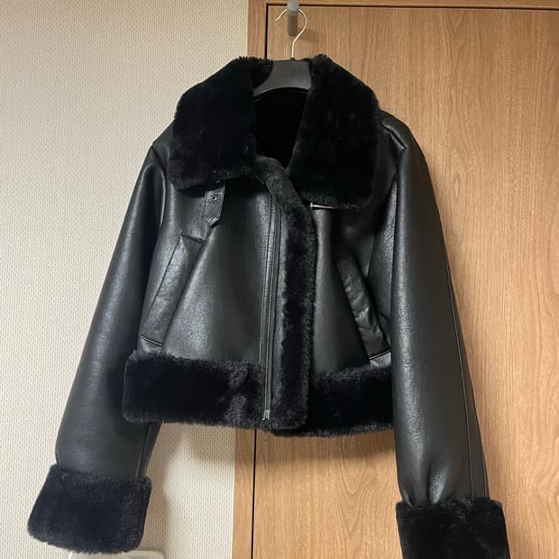 보헤미안서울 무스탕