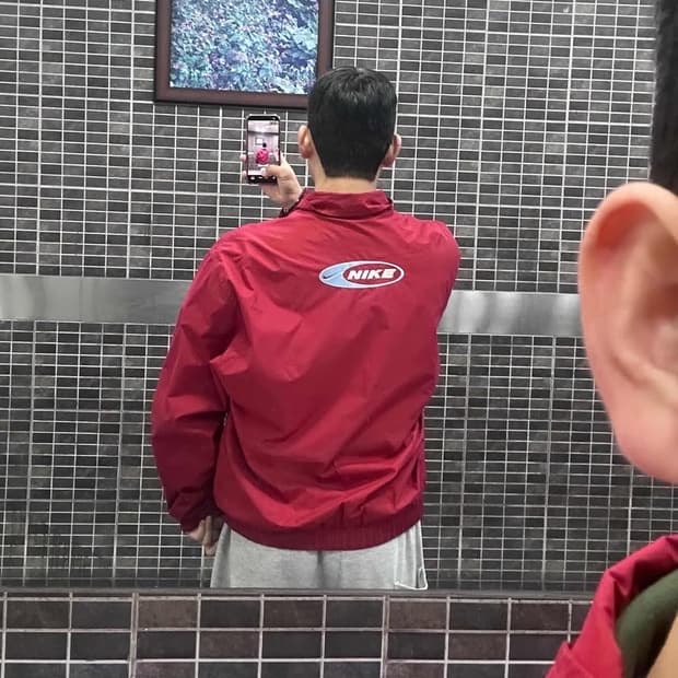 나이키 빈티지 y2k 레드 바람막이 105사이즈