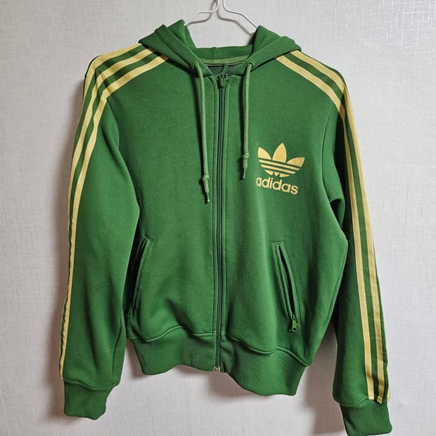 아디다스 말차색 져지 후드집업 M