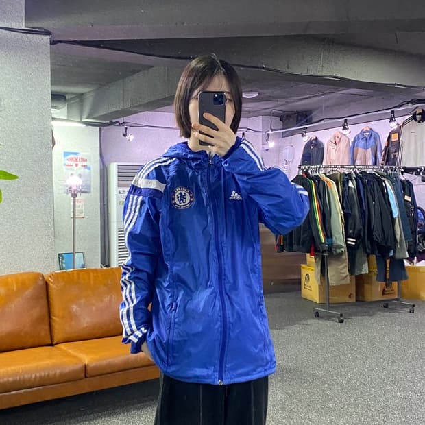 아디다스 이큅먼트 첼시 트랙탑 바람막이 B4463