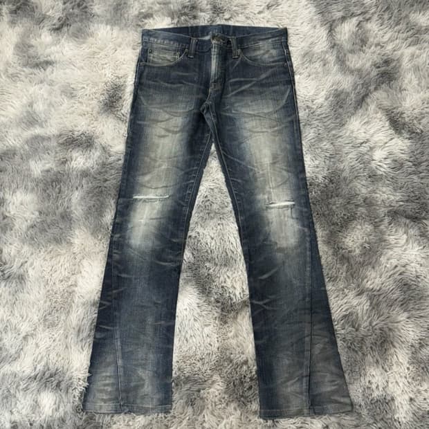 Tornado mart Distressed Boots Cut Denim