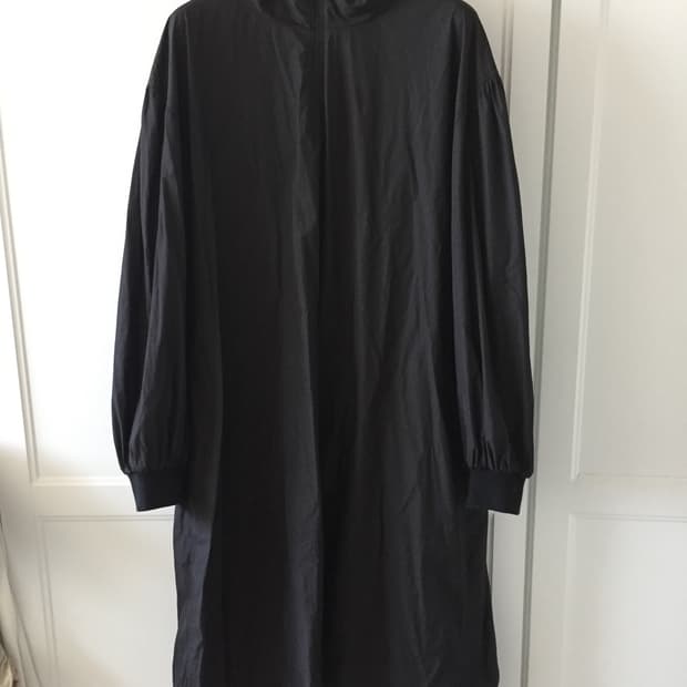 아모멘토 후드 원피스 