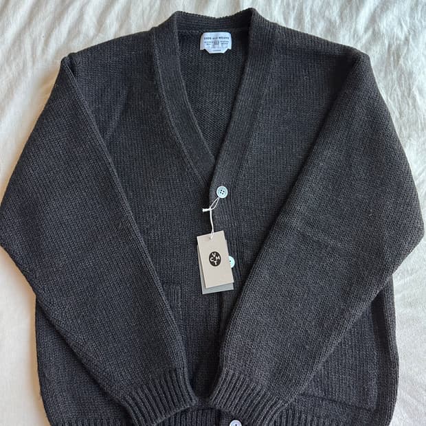 [L] Ends and Means 엔즈앤드민스 가디건 브라운