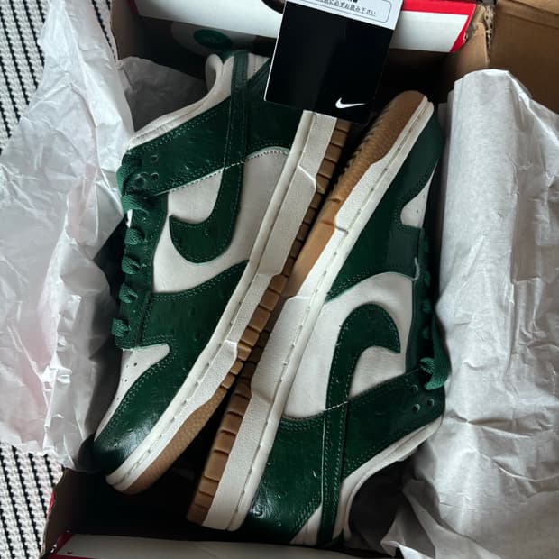 나이키 덩크 로우 LX 고지 그린 240~245
