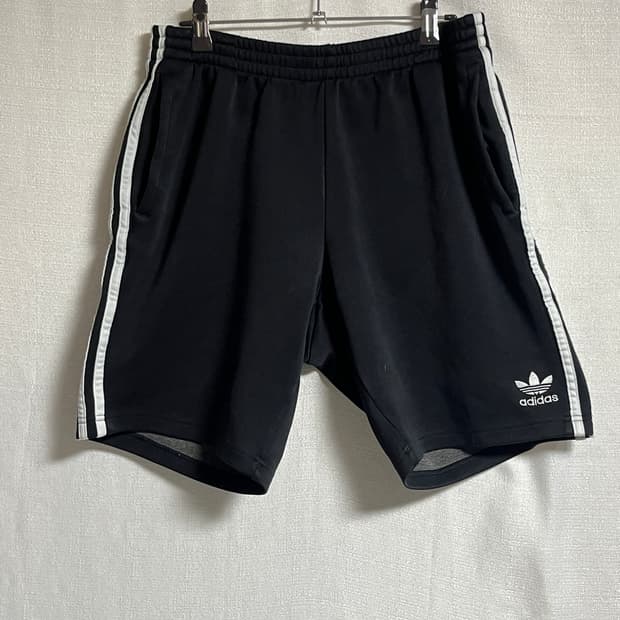 공용 아디다스 하프팬츠 쇼츠 110