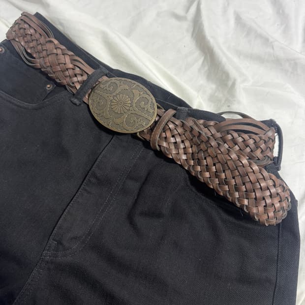 빈티지 웨스턴 오벌 버클 브레이드 레더 벨트