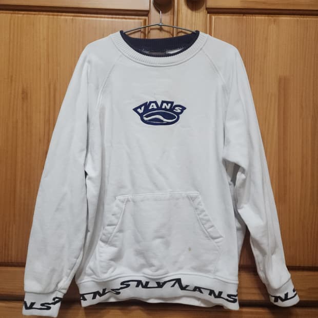 vintage old school vans sweatshirt
