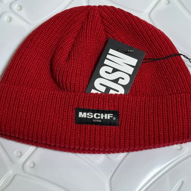 미스치프 17FW 비니 레드