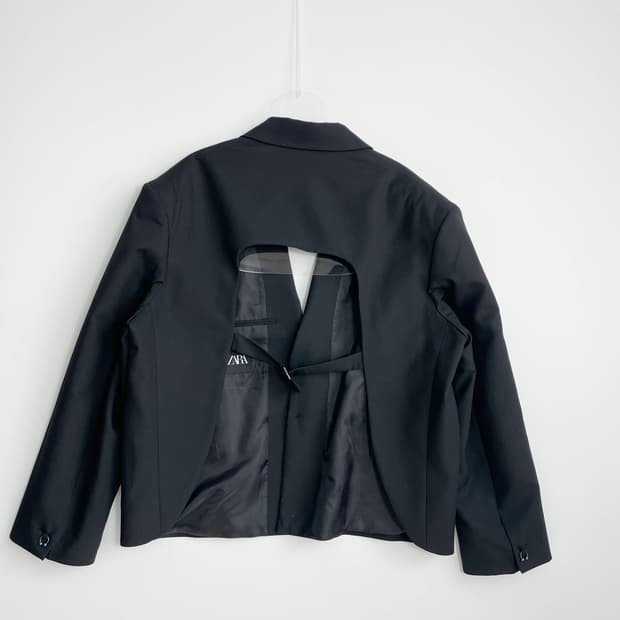 B1 자라 백리스 테일러드 블레이저 블랙 XL사이즈