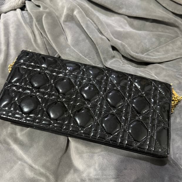 디올 까나쥬 체인 클러치