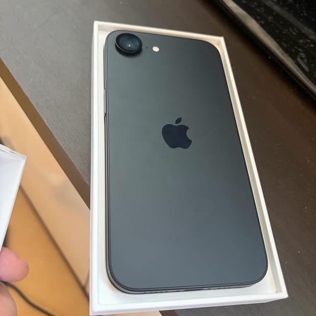 아이폰 16e 블랙 128gb