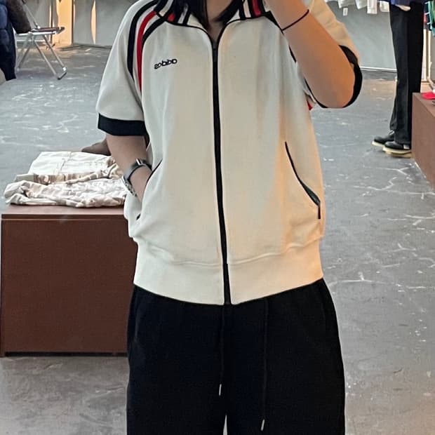 아디다스 벨루어 반팔 져지 H1360