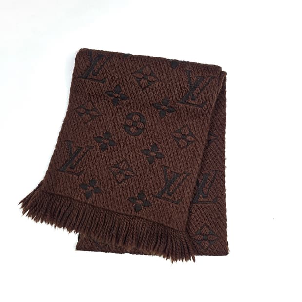 루이비통 모노그램 로고마니아 머플러