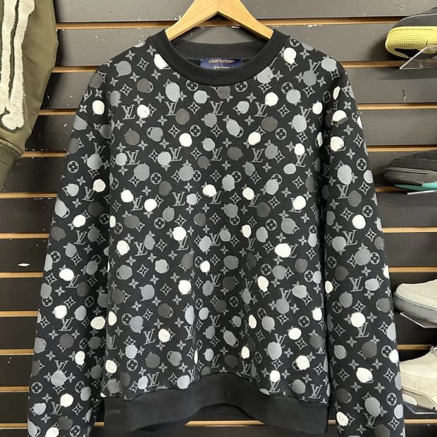 루이비통 쿠사마야요이 모노그램 맨투맨