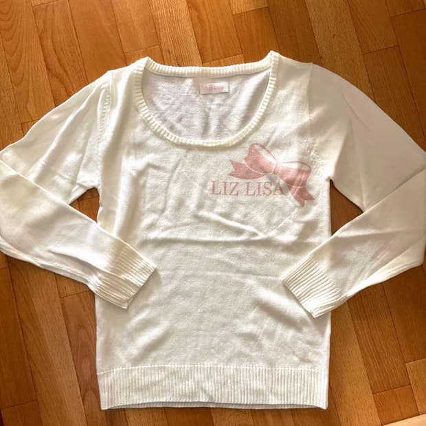 리즈리사 리본 로고 니트 핀터깔 히메갸루 라떼갸루