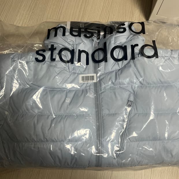 무신사 경량패딩s