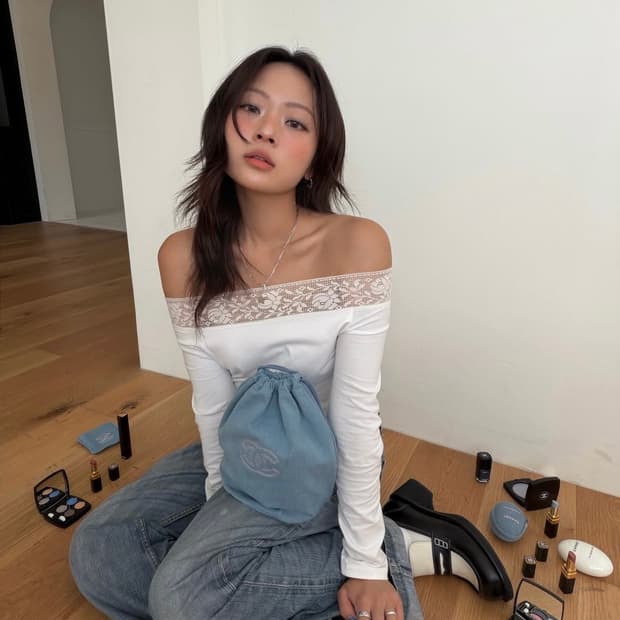 택달린 새상품) 폴리수엠 레이스 오프숄더 저지 탑