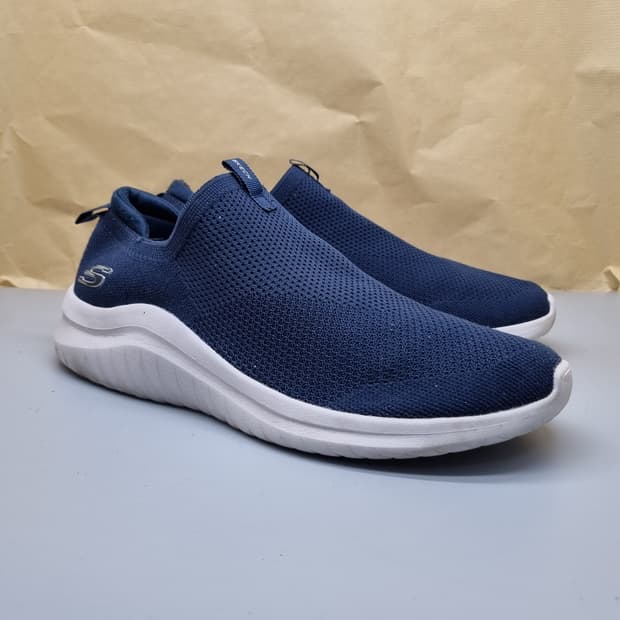 스케쳐스 울트라플렉스2.0 남성슬립온290