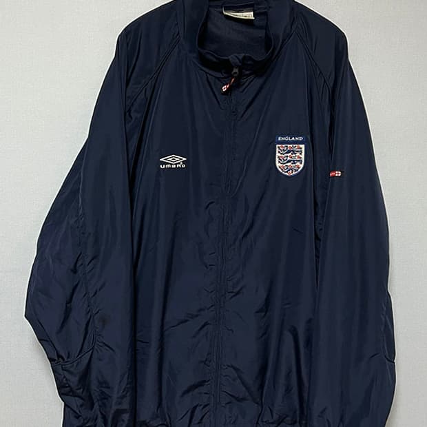 엄브로 00s 잉글랜드 국대 바람막이 트랙자켓 춘추복 4XL 120