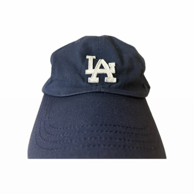 LA 모자 