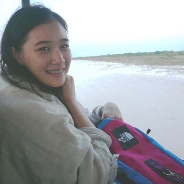 아오이유우 노스페이스 핫샷 백팩