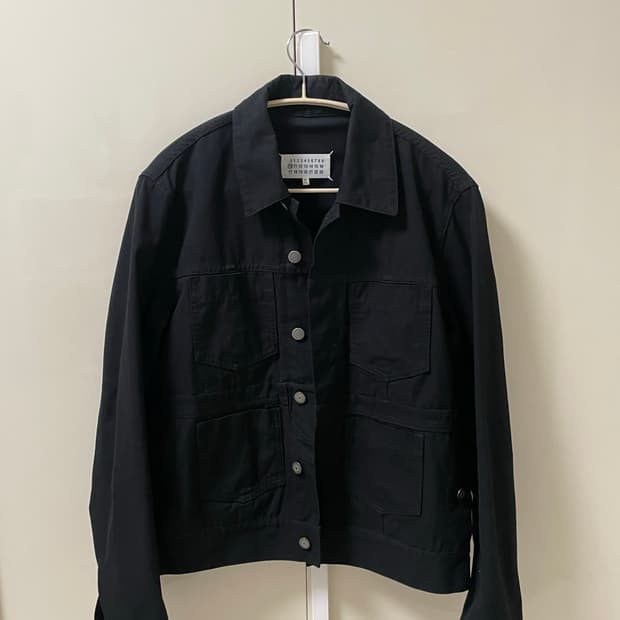 마르지엘라 트러커