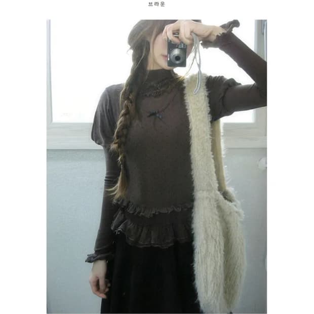 당일배송/새상품/라떼갸루) 오무트 에이블리 반팔+긴팔 레이어드 세트