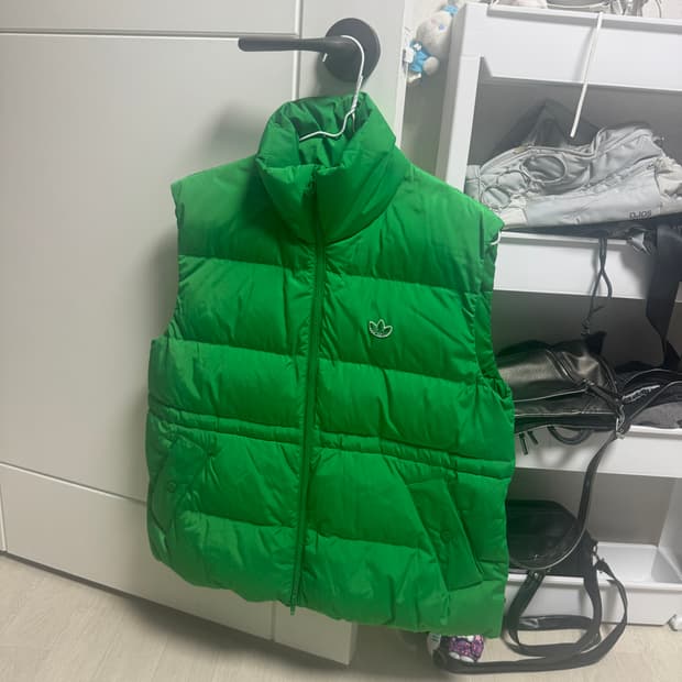 아디다스 오리지널 오리털 패딩조끼