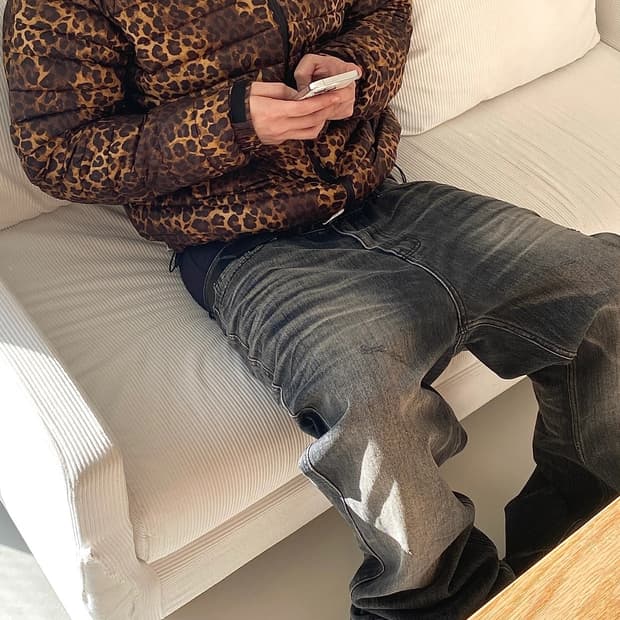 [1] 언더마이카 오마주 임브레이스드 에비에이터 패딩