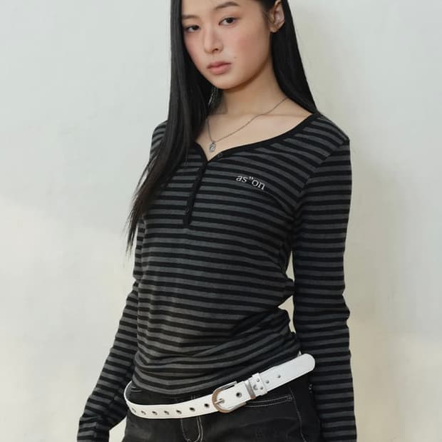 애즈온 ELLEN STRIPE TEE / BLACK