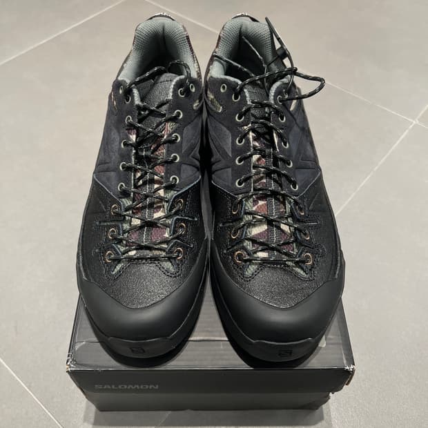 살로몬 x 칼하트 WIP x-Alp 260사이즈 팝니다.